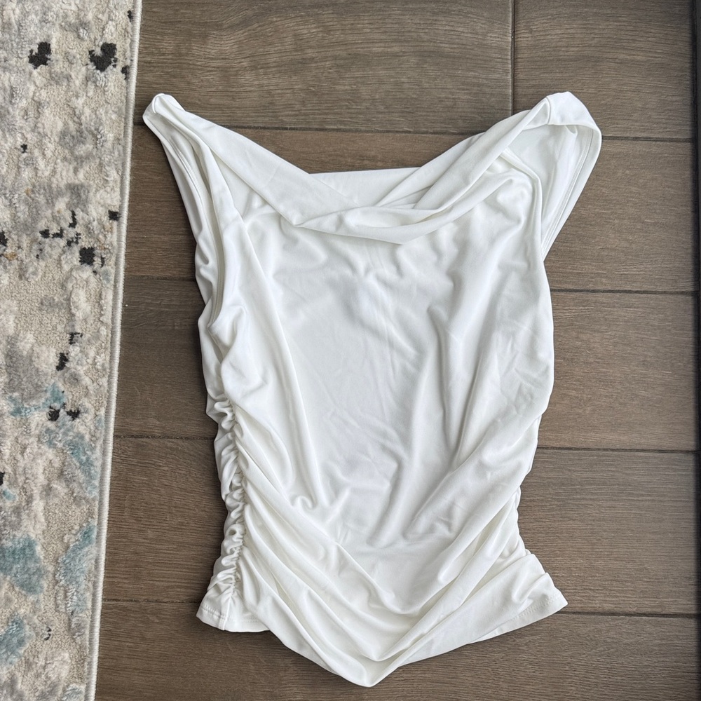 Aritzia Wilfred White Shirt